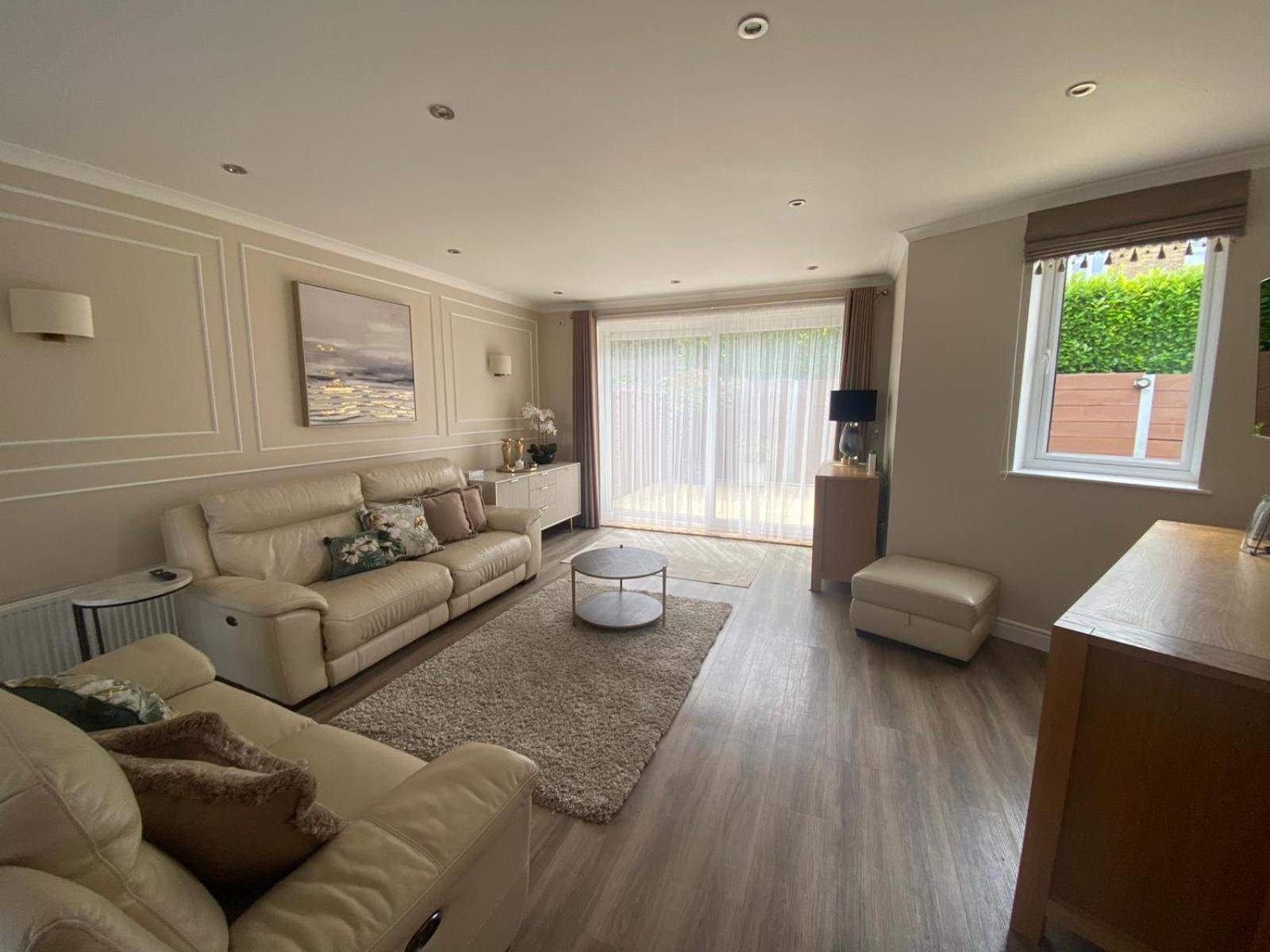 Modern Town House Holiday home